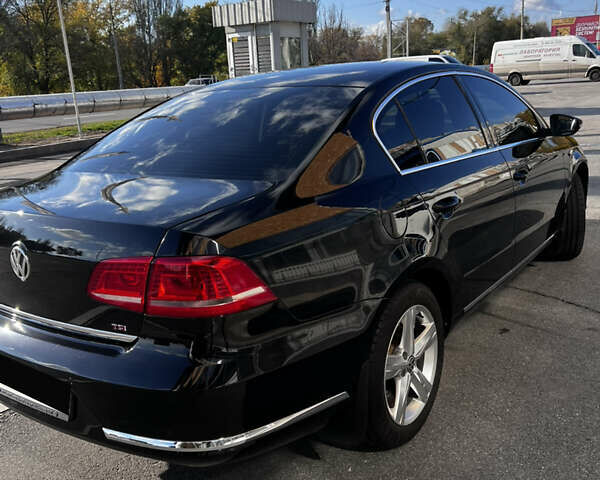 Фольксваген Пассат 2011 в Запорожье на Automoto.ua Черный Фольксваген Пассат, объемом двигателя 1.8 л и пробегом 333 тыс. км за 11000 $, фото 1 на Automoto.ua