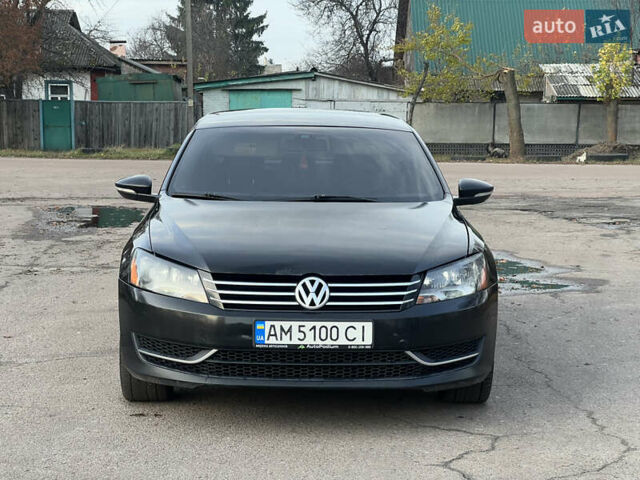 Черный Фольксваген Пассат, объемом двигателя 2.5 л и пробегом 296 тыс. км за 7300 $, фото 1 на Automoto.ua