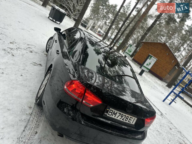 Черный Фольксваген Пассат, объемом двигателя 2.5 л и пробегом 212 тыс. км за 9499 $, фото 7 на Automoto.ua