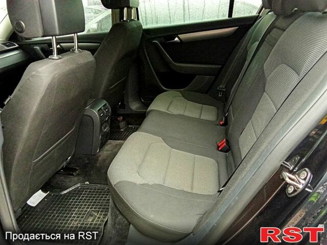 Чорний Фольксваген Пассат, об'ємом двигуна 1.8 л та пробігом 264 тис. км за 9999 $, фото 6 на Automoto.ua