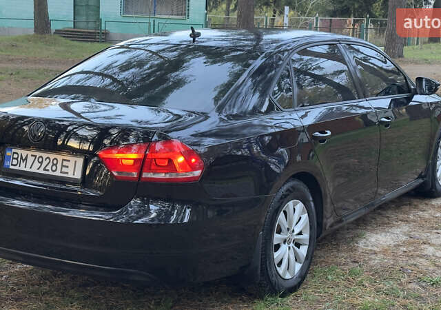 Черный Фольксваген Пассат, объемом двигателя 2.5 л и пробегом 210 тыс. км за 9699 $, фото 5 на Automoto.ua