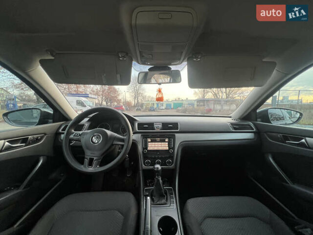 Черный Фольксваген Пассат, объемом двигателя 2.5 л и пробегом 296 тыс. км за 7300 $, фото 8 на Automoto.ua