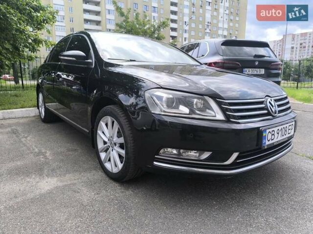 Черный Фольксваген Пассат, объемом двигателя 1.97 л и пробегом 300 тыс. км за 11700 $, фото 2 на Automoto.ua