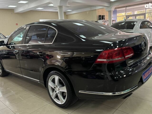 Черный Фольксваген Пассат, объемом двигателя 0 л и пробегом 196 тыс. км за 8900 $, фото 2 на Automoto.ua