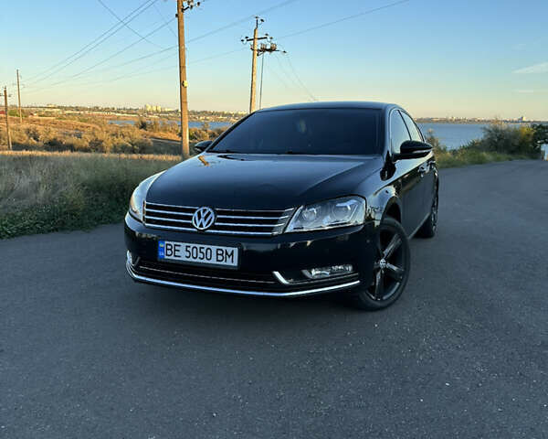 Черный Фольксваген Пассат, объемом двигателя 1.8 л и пробегом 245 тыс. км за 11500 $, фото 5 на Automoto.ua