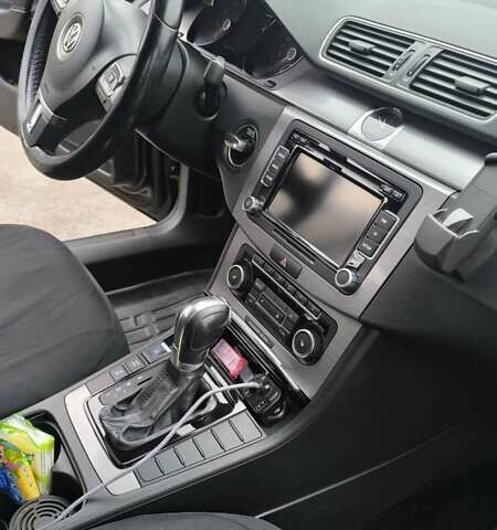 Черный Фольксваген Пассат, объемом двигателя 1.4 л и пробегом 345 тыс. км за 7800 $, фото 25 на Automoto.ua