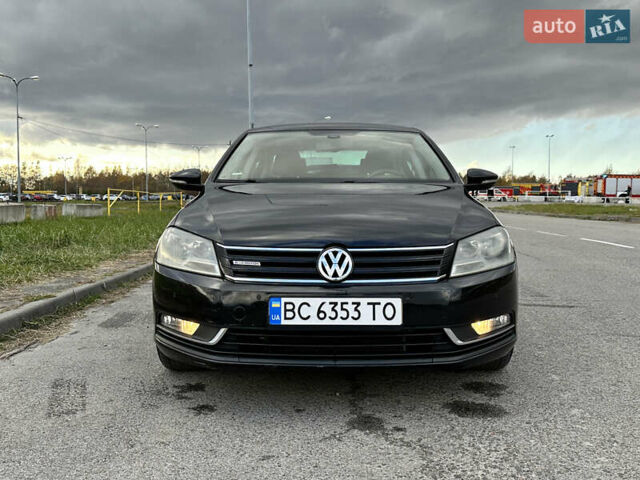 Черный Фольксваген Пассат, объемом двигателя 1.6 л и пробегом 248 тыс. км за 10000 $, фото 1 на Automoto.ua