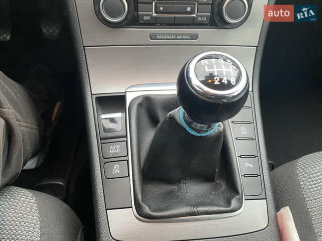 Чорний Фольксваген Пассат, об'ємом двигуна 1.6 л та пробігом 191 тис. км за 10650 $, фото 21 на Automoto.ua