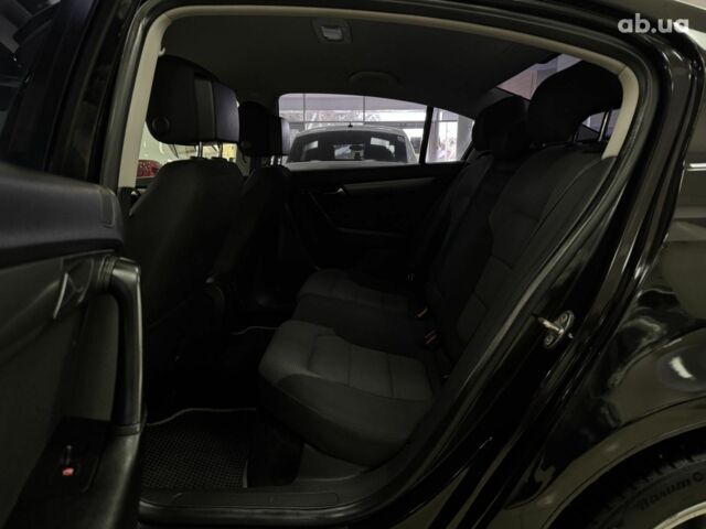 Черный Фольксваген Пассат, объемом двигателя 0 л и пробегом 196 тыс. км за 8900 $, фото 11 на Automoto.ua