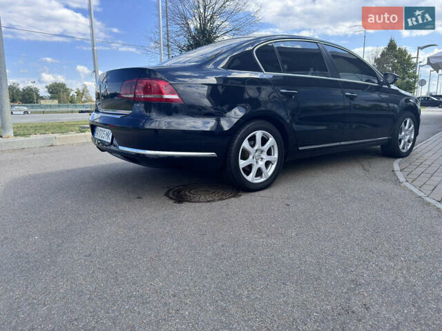 Черный Фольксваген Пассат, объемом двигателя 1.97 л и пробегом 312 тыс. км за 9500 $, фото 6 на Automoto.ua