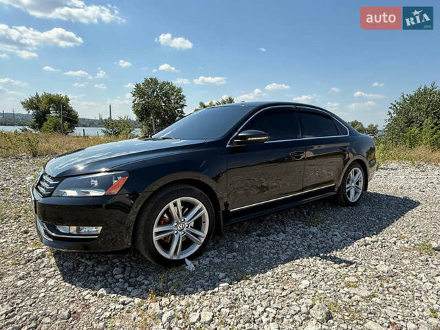 Черный Фольксваген Пассат, объемом двигателя 1.97 л и пробегом 211 тыс. км за 11000 $, фото 6 на Automoto.ua