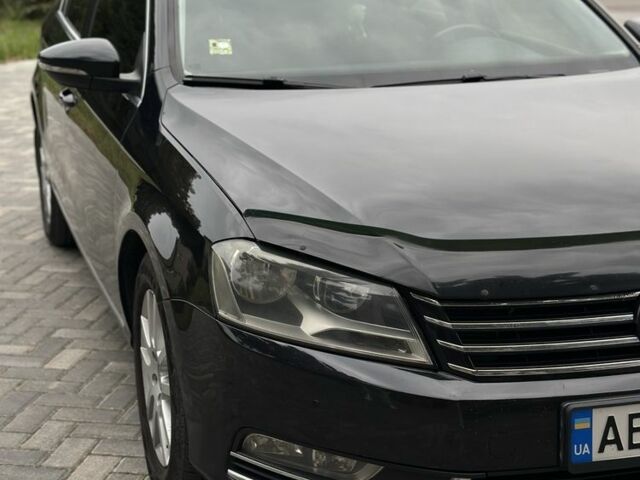 Фольксваген Пассат 2011 в Немирове на Automoto.ua Черный Фольксваген Пассат, объемом двигателя 2 л и пробегом 275 тыс. км за 11000 $, фото 5 на Automoto.ua