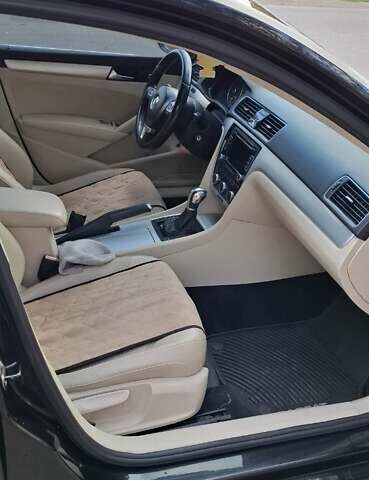 Черный Фольксваген Пассат, объемом двигателя 2.48 л и пробегом 199 тыс. км за 8400 $, фото 7 на Automoto.ua