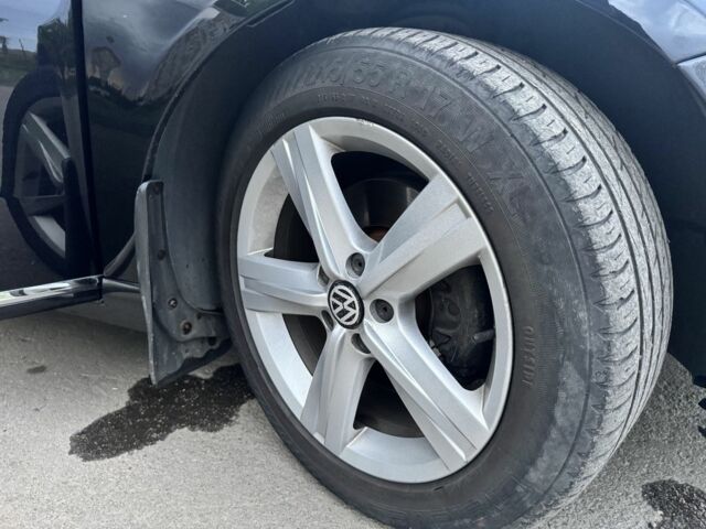 Чорний Фольксваген Пассат, об'ємом двигуна 2 л та пробігом 170 тис. км за 10999 $, фото 15 на Automoto.ua