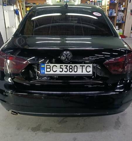 Черный Фольксваген Пассат, объемом двигателя 2.48 л и пробегом 209 тыс. км за 10000 $, фото 1 на Automoto.ua