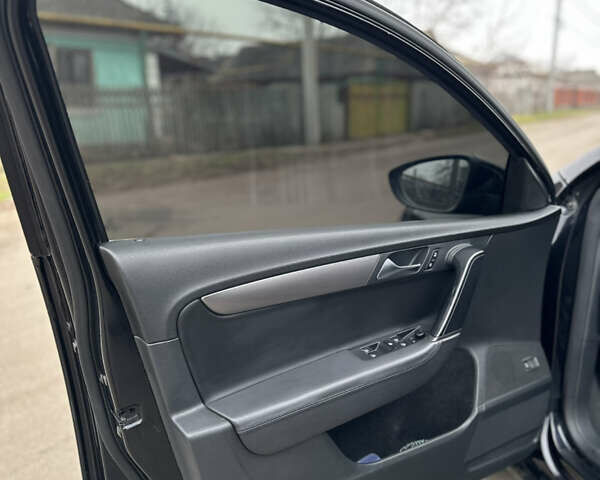 Чорний Фольксваген Пассат, об'ємом двигуна 2 л та пробігом 336 тис. км за 11500 $, фото 18 на Automoto.ua