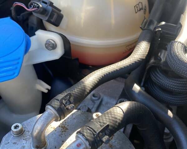 Черный Фольксваген Пассат, объемом двигателя 1.6 л и пробегом 168 тыс. км за 11000 $, фото 3 на Automoto.ua