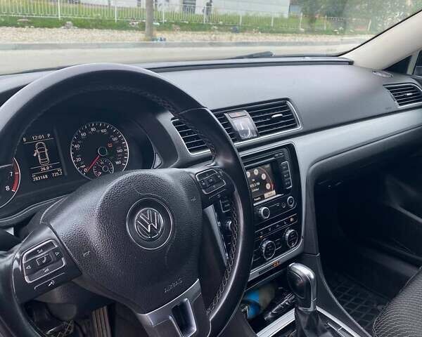 Черный Фольксваген Пассат, объемом двигателя 2.5 л и пробегом 282 тыс. км за 10800 $, фото 10 на Automoto.ua