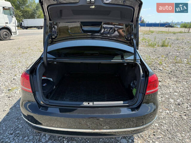 Черный Фольксваген Пассат, объемом двигателя 1.97 л и пробегом 211 тыс. км за 11000 $, фото 15 на Automoto.ua