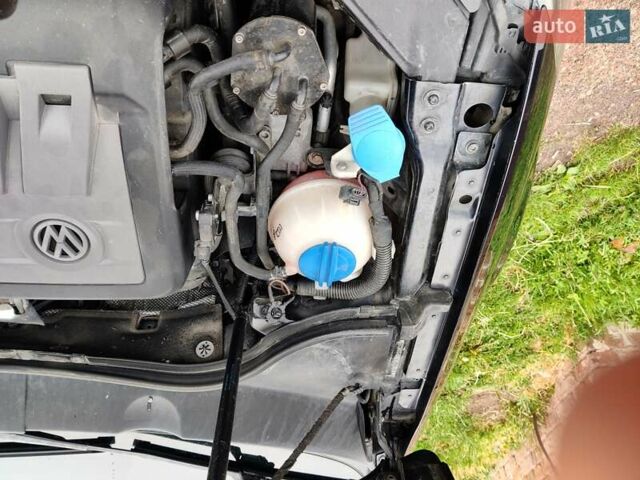 Черный Фольксваген Пассат, объемом двигателя 1.97 л и пробегом 288 тыс. км за 11000 $, фото 38 на Automoto.ua