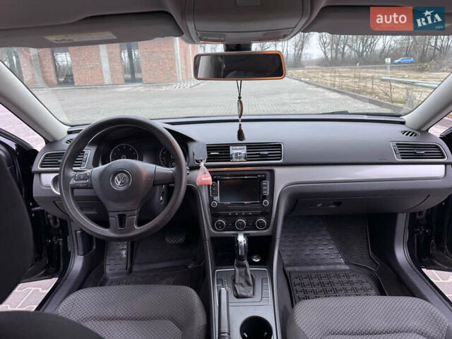Черный Фольксваген Пассат, объемом двигателя 2.48 л и пробегом 330 тыс. км за 8000 $, фото 10 на Automoto.ua
