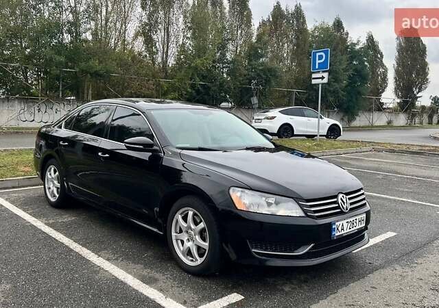 Черный Фольксваген Пассат, объемом двигателя 2.48 л и пробегом 183 тыс. км за 9299 $, фото 9 на Automoto.ua