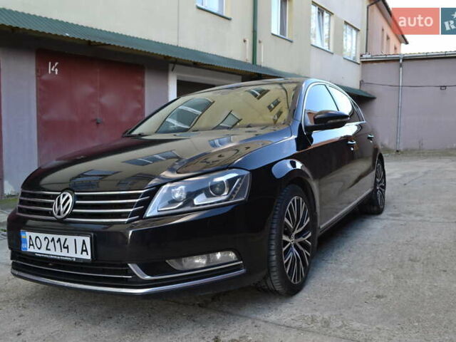 Черный Фольксваген Пассат, объемом двигателя 1.78 л и пробегом 236 тыс. км за 11000 $, фото 1 на Automoto.ua