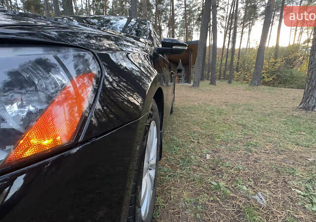 Черный Фольксваген Пассат, объемом двигателя 2.5 л и пробегом 210 тыс. км за 9699 $, фото 12 на Automoto.ua