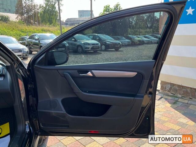 Черный Фольксваген Пассат, объемом двигателя 1.8 л и пробегом 153 тыс. км за 10600 $, фото 25 на Automoto.ua