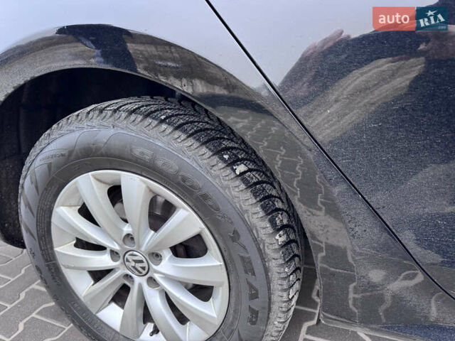 Черный Фольксваген Пассат, объемом двигателя 2.48 л и пробегом 330 тыс. км за 8000 $, фото 21 на Automoto.ua