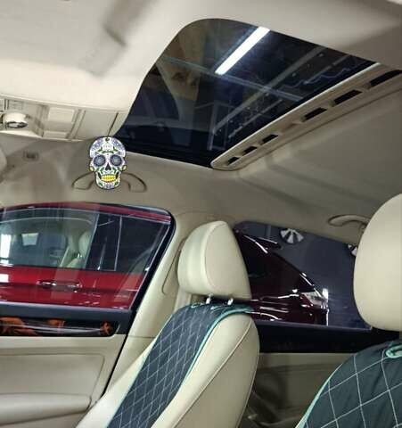 Черный Фольксваген Пассат, объемом двигателя 2.48 л и пробегом 209 тыс. км за 10000 $, фото 13 на Automoto.ua