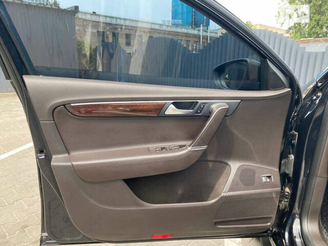 Чорний Фольксваген Пассат, об'ємом двигуна 1.8 л та пробігом 108 тис. км за 9400 $, фото 11 на Automoto.ua