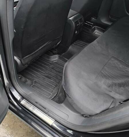 Черный Фольксваген Пассат, объемом двигателя 1.4 л и пробегом 345 тыс. км за 7800 $, фото 20 на Automoto.ua