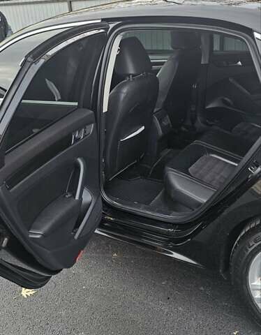 Черный Фольксваген Пассат, объемом двигателя 2.5 л и пробегом 260 тыс. км за 10600 $, фото 4 на Automoto.ua