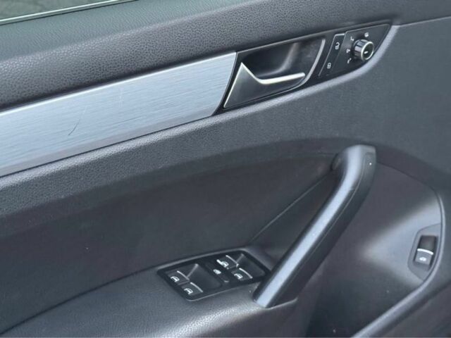 Чорний Фольксваген Пассат, об'ємом двигуна 2.5 л та пробігом 250 тис. км за 9700 $, фото 13 на Automoto.ua