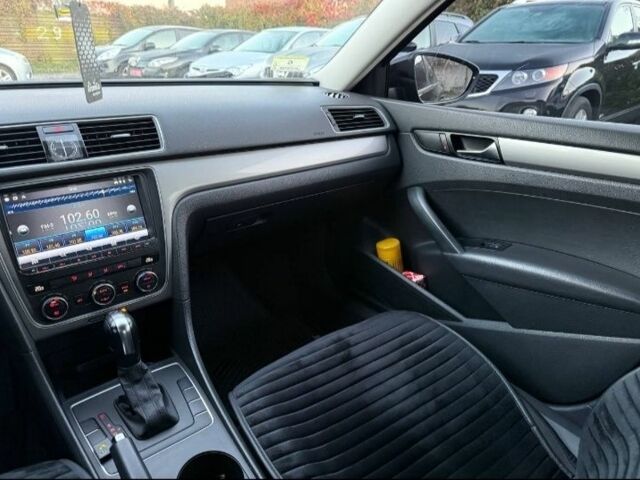 Фольксваген Пассат 2011 в Виннице на Automoto.ua Черный Фольксваген Пассат, объемом двигателя 2.5 л и пробегом 280 тыс. км за 9400 $, фото 6 на Automoto.ua