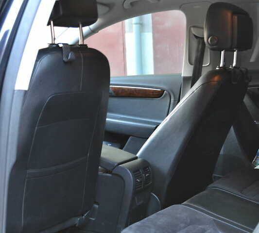 Черный Фольксваген Пассат, объемом двигателя 1.78 л и пробегом 236 тыс. км за 11000 $, фото 9 на Automoto.ua