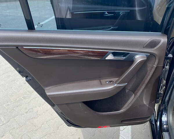 Чорний Фольксваген Пассат, об'ємом двигуна 1.8 л та пробігом 108 тис. км за 9400 $, фото 10 на Automoto.ua