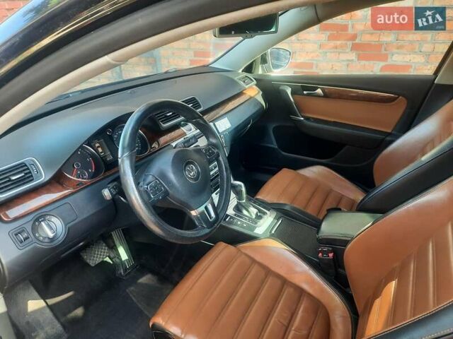 Черный Фольксваген Пассат, объемом двигателя 1.97 л и пробегом 240 тыс. км за 12500 $, фото 5 на Automoto.ua