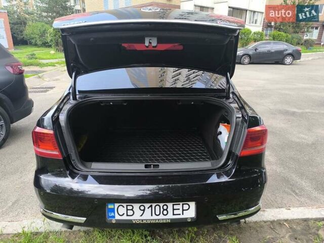 Черный Фольксваген Пассат, объемом двигателя 1.97 л и пробегом 300 тыс. км за 11700 $, фото 6 на Automoto.ua