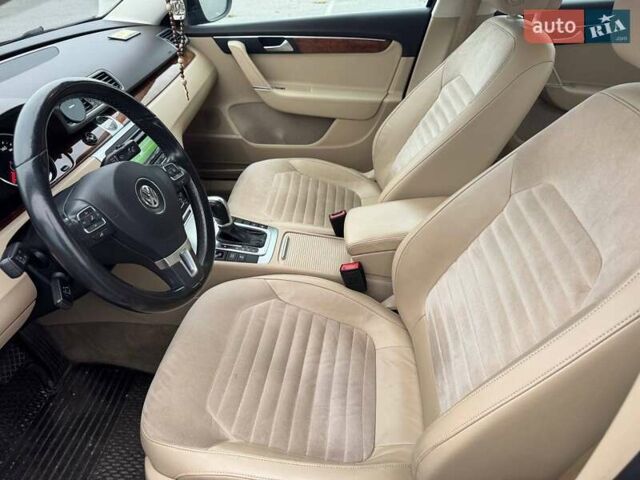 Черный Фольксваген Пассат, объемом двигателя 1.39 л и пробегом 209 тыс. км за 9200 $, фото 7 на Automoto.ua