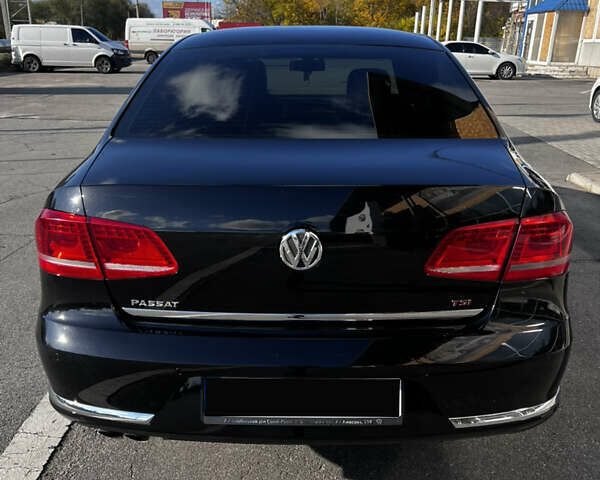 Фольксваген Пассат 2011 в Запорожье на Automoto.ua Черный Фольксваген Пассат, объемом двигателя 1.8 л и пробегом 333 тыс. км за 11000 $, фото 3 на Automoto.ua