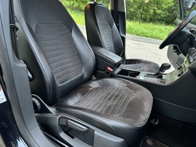 Чорний Фольксваген Пассат, об'ємом двигуна 2 л та пробігом 170 тис. км за 10999 $, фото 13 на Automoto.ua