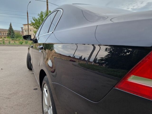 Чорний Фольксваген Пассат, об'ємом двигуна 2 л та пробігом 170 тис. км за 10999 $, фото 2 на Automoto.ua