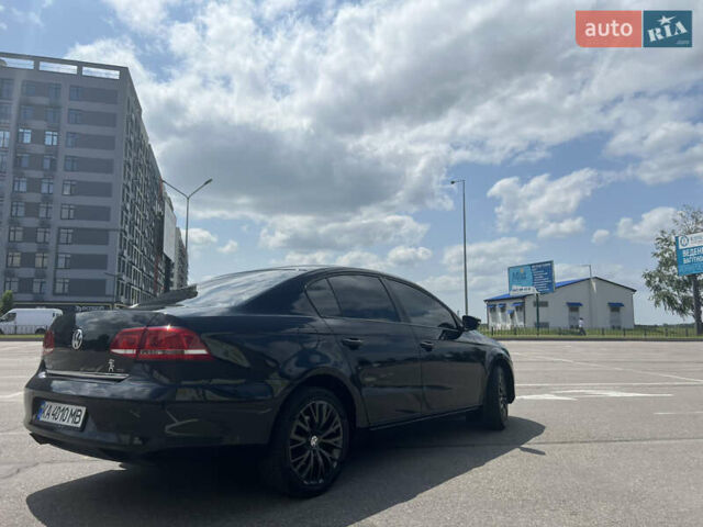 Черный Фольксваген Пассат, объемом двигателя 1.8 л и пробегом 202 тыс. км за 10500 $, фото 7 на Automoto.ua