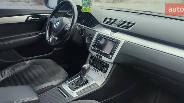 Черный Фольксваген Пассат, объемом двигателя 1.98 л и пробегом 324 тыс. км за 7999 $, фото 6 на Automoto.ua