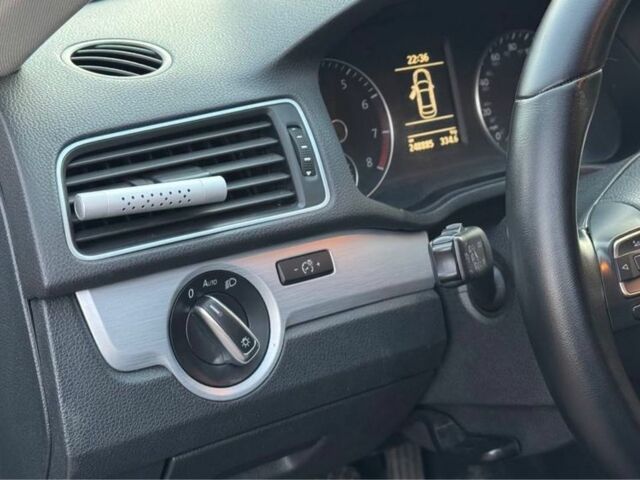 Чорний Фольксваген Пассат, об'ємом двигуна 2.5 л та пробігом 250 тис. км за 9700 $, фото 11 на Automoto.ua