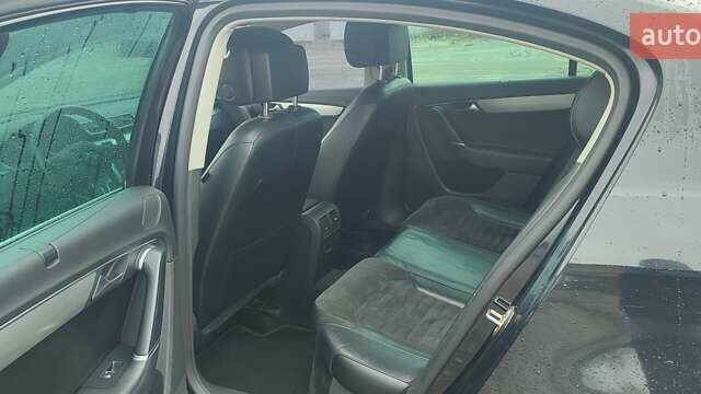 Черный Фольксваген Пассат, объемом двигателя 1.98 л и пробегом 324 тыс. км за 7999 $, фото 10 на Automoto.ua