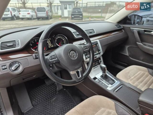 Черный Фольксваген Пассат, объемом двигателя 1.8 л и пробегом 198 тыс. км за 10999 $, фото 28 на Automoto.ua