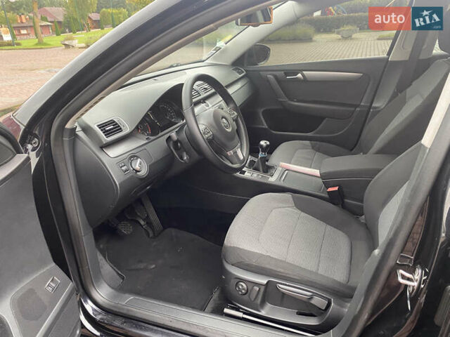 Чорний Фольксваген Пассат, об'ємом двигуна 1.6 л та пробігом 191 тис. км за 10650 $, фото 9 на Automoto.ua